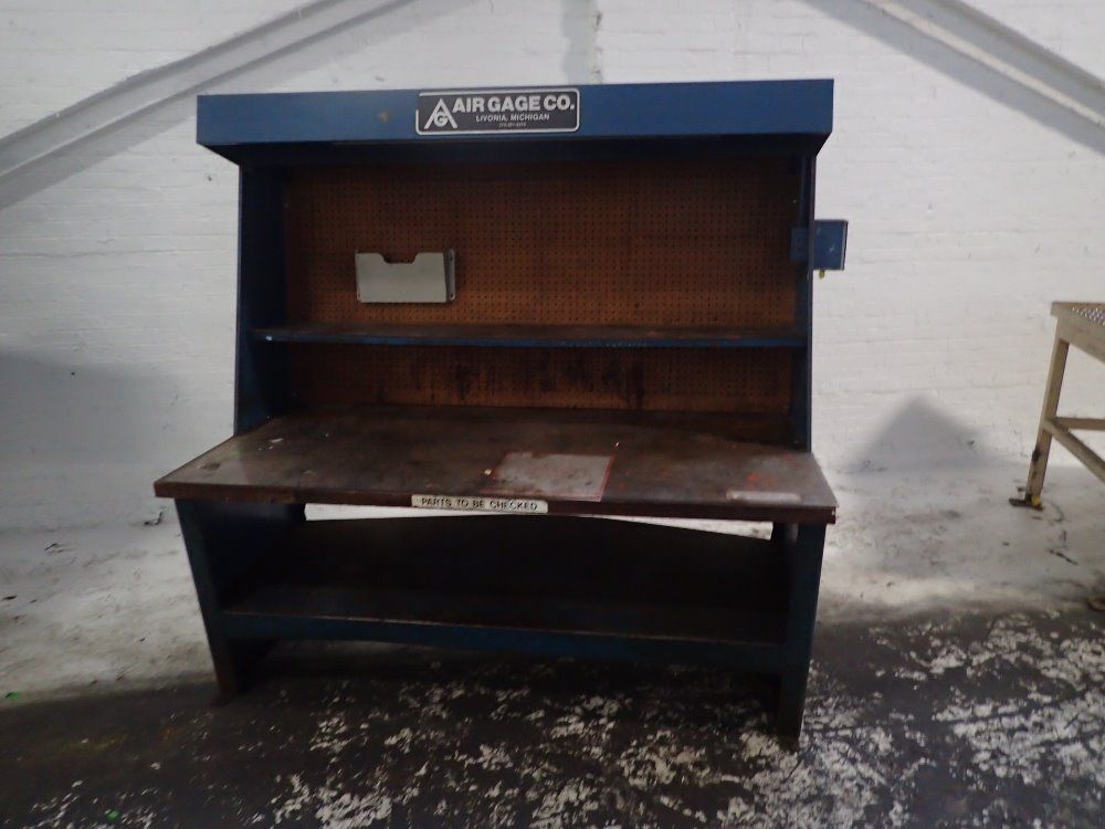 Air Gage Co 33'' X 72'' X 31'' Mapletop Workbench