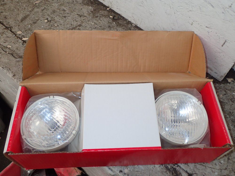 Cooper Lighting/ Sure Lites Exit/emergency Light Fixture