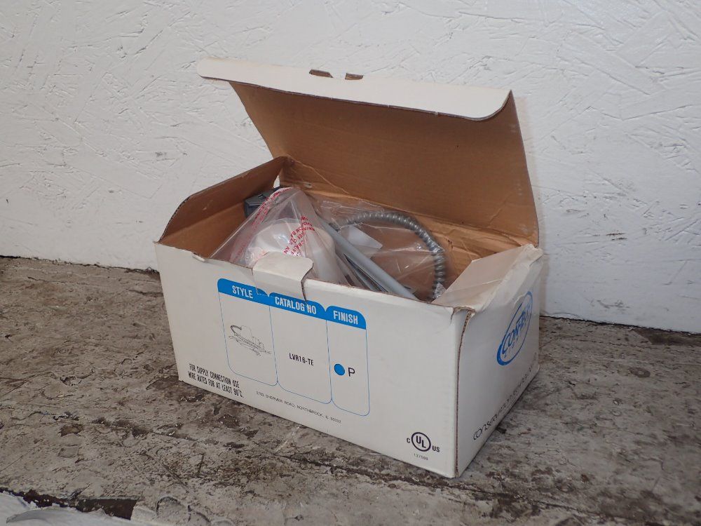 Con Tech Light Fixture