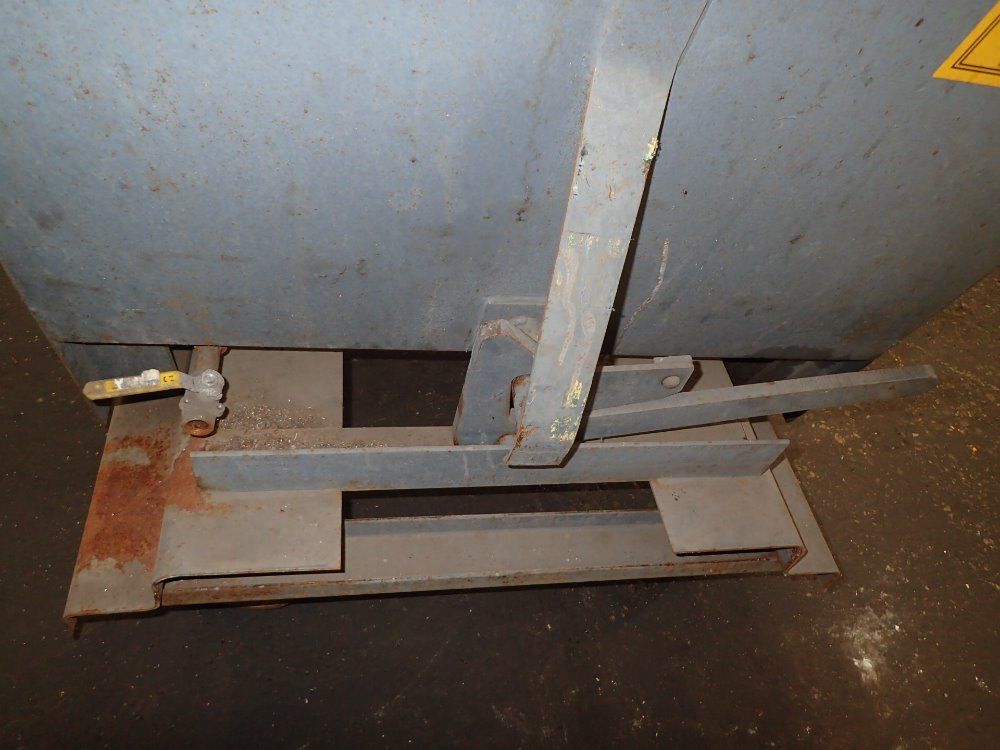 Wright Portable Self Dumping Hopper