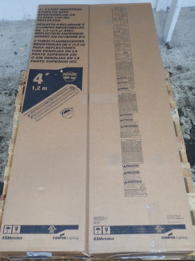 Cooper / Metalux Light Fixtures