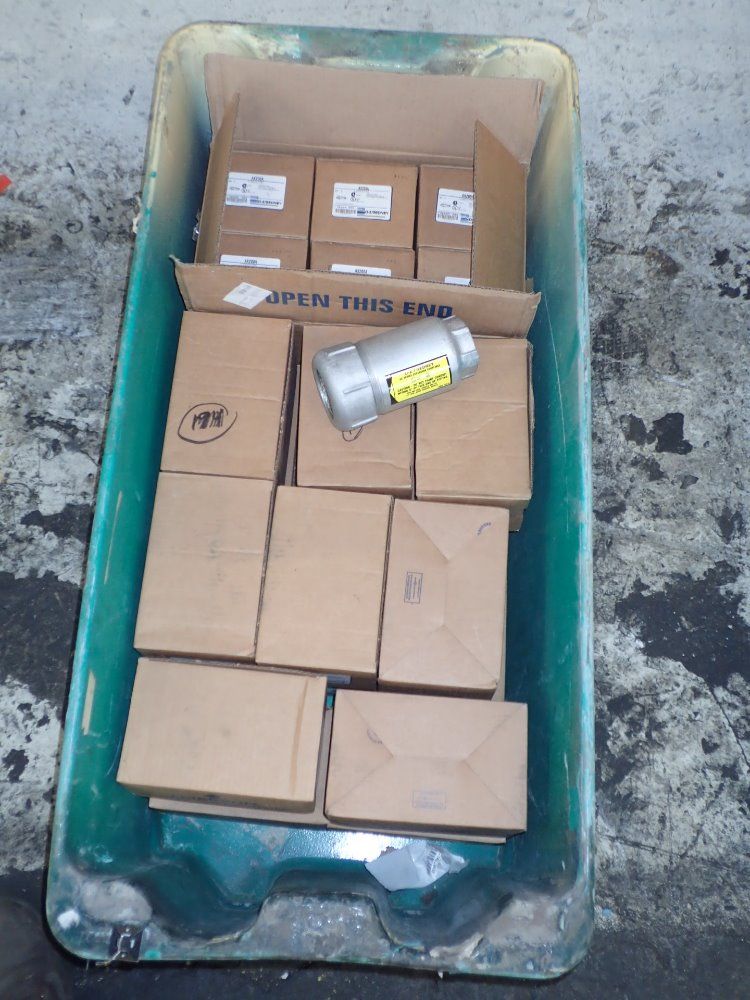 O - Z / Gedney Espanison Couplers