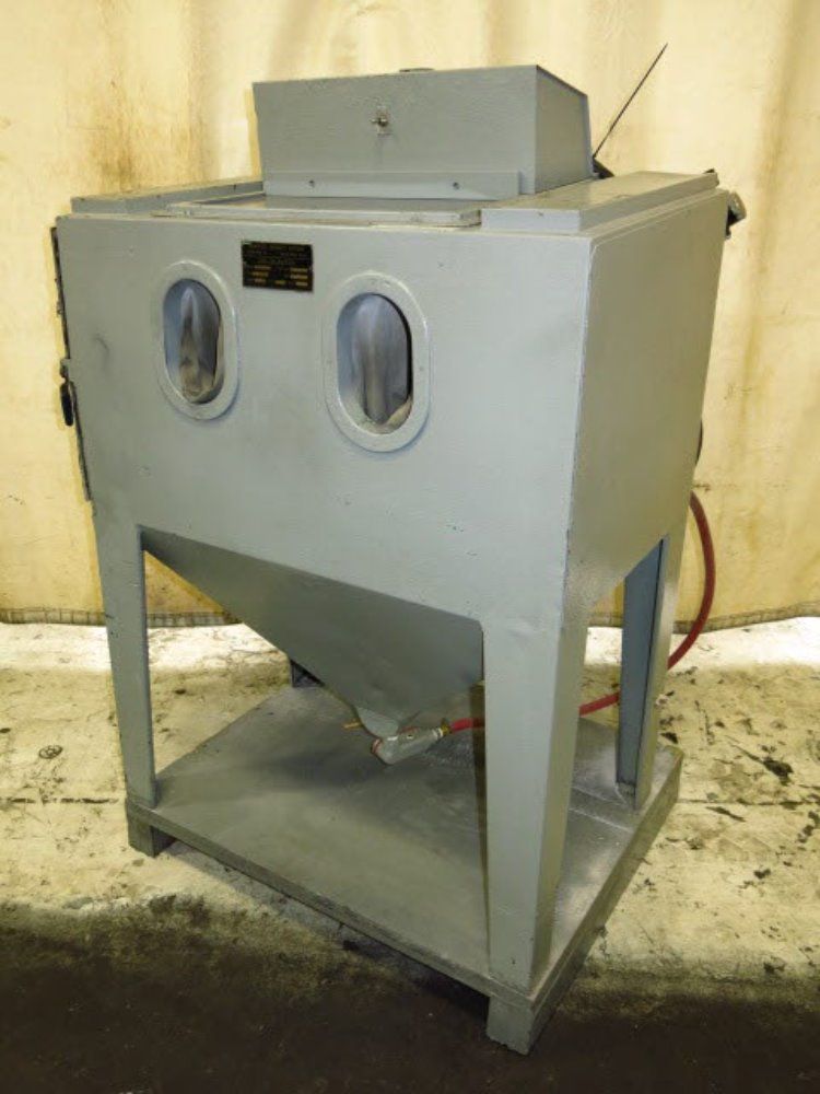 Uni Blaster Blast Cabinet