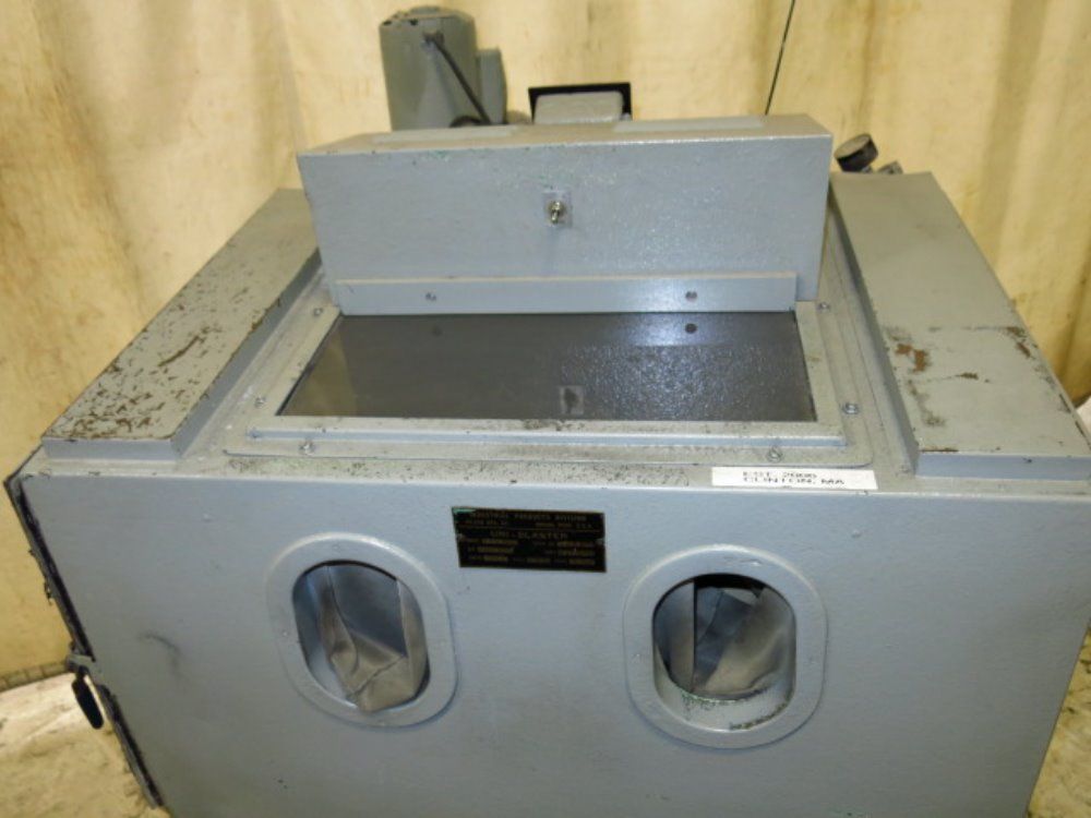 Uni Blaster Blast Cabinet