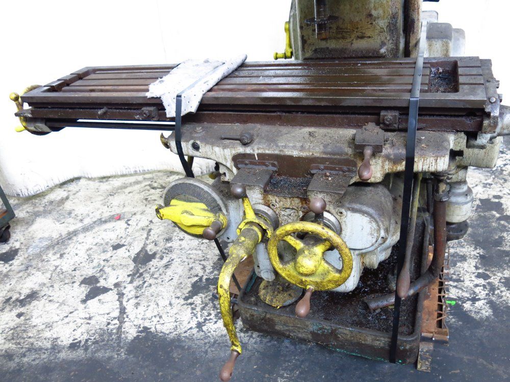 Kearney & Trecker Vertical Mill