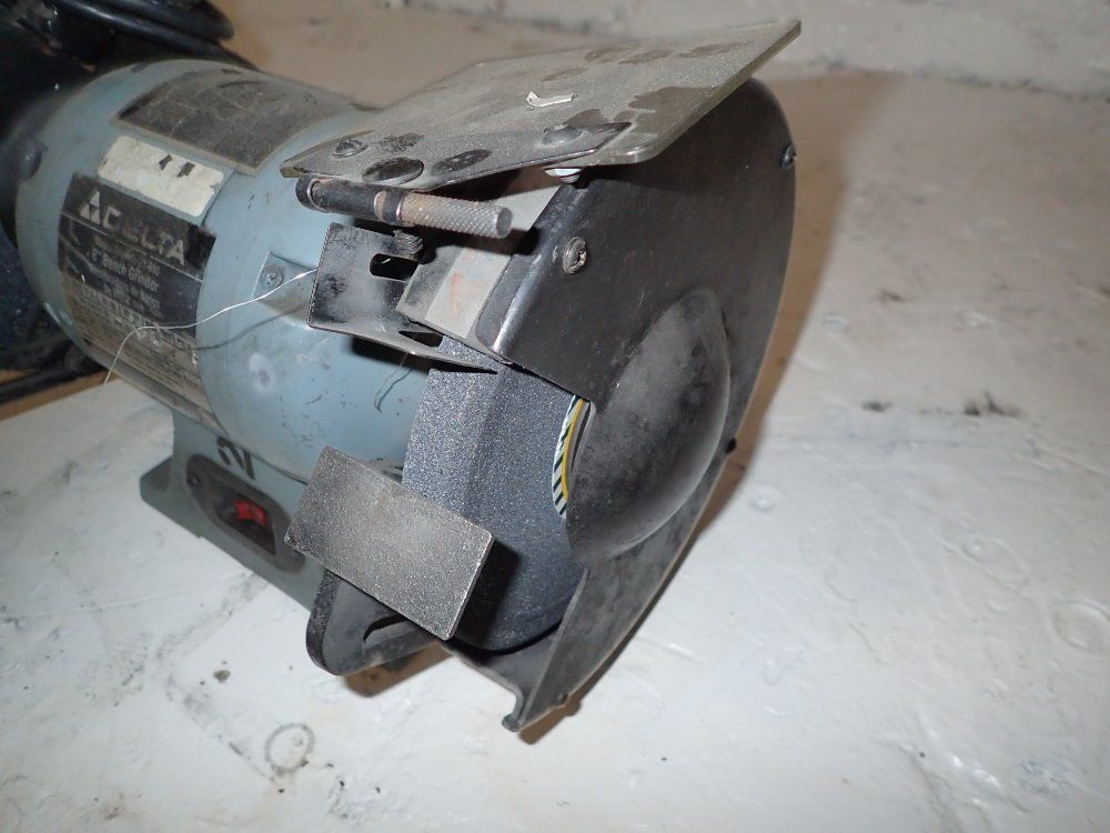 Delta 8" Bench Grinder