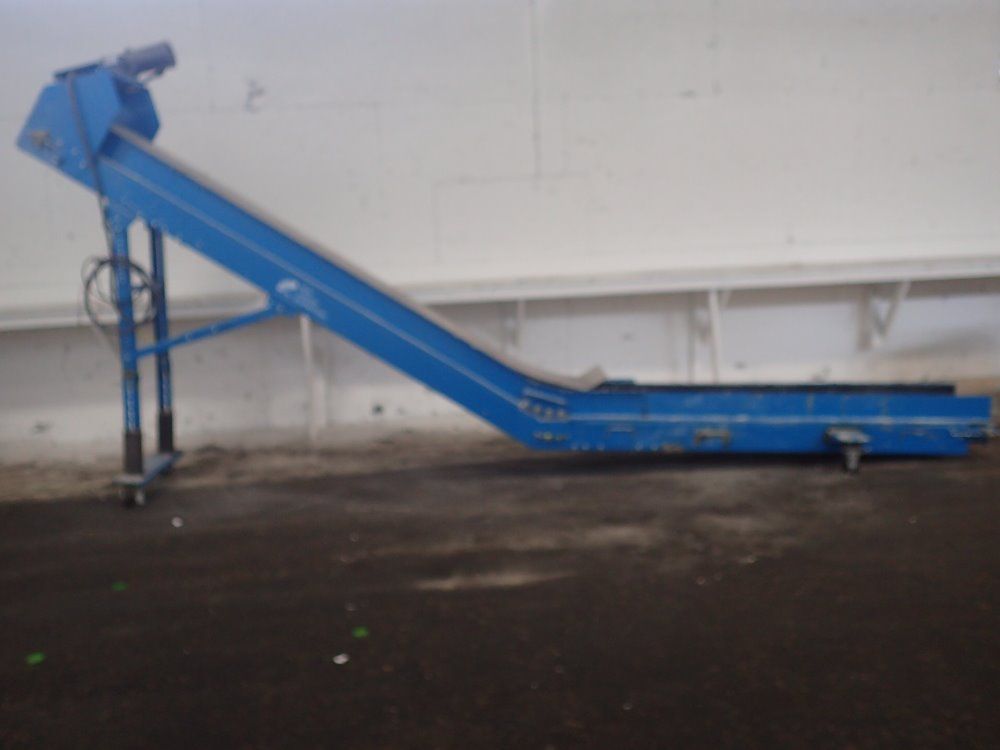 New London Incline Belt Conveyor