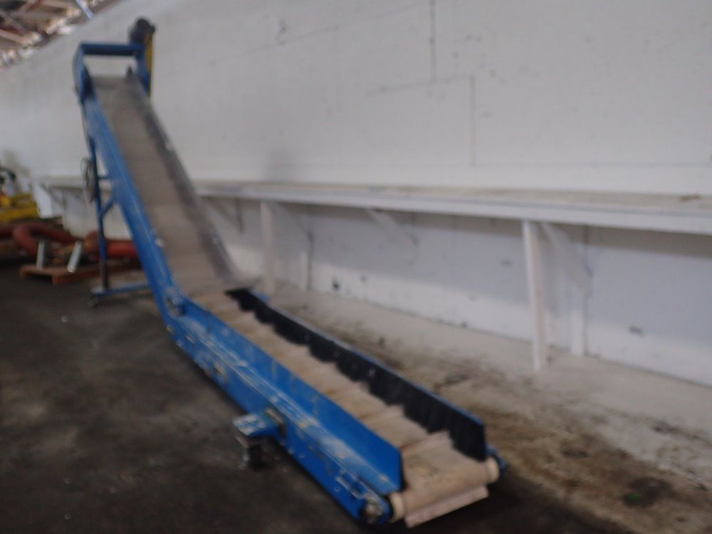 New London Incline Belt Conveyor