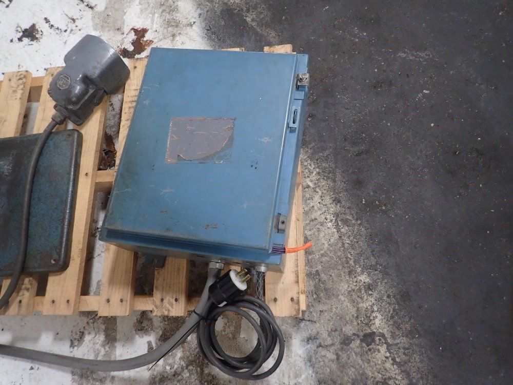 Towsed Company Riveter