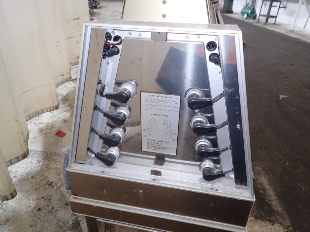 Quv / Q - Panel Uv Accelerated Weathering Tester