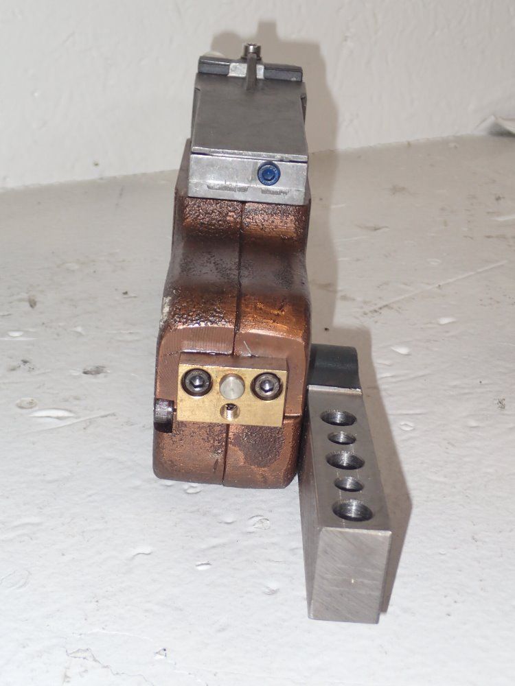 De - Sta - Co / Parker Pneumatic Part Holder