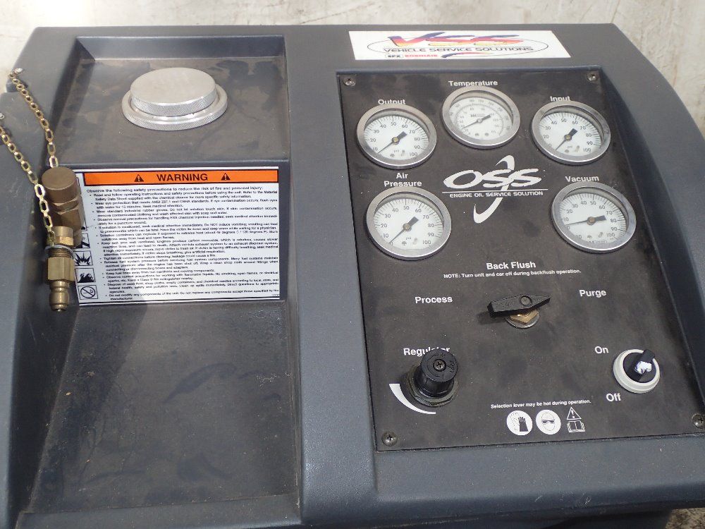 Spx/robinair Portable Oil Serivce Machine