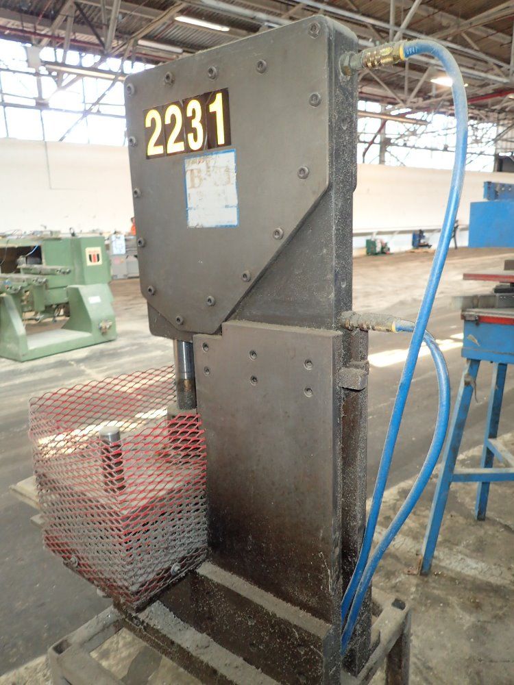 Btm Punch Press