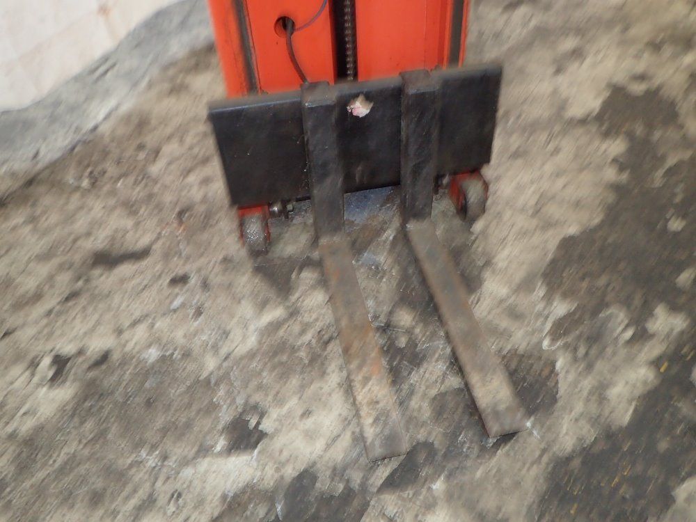 Presto Lifts Walk Behind Electric Pallet Jack