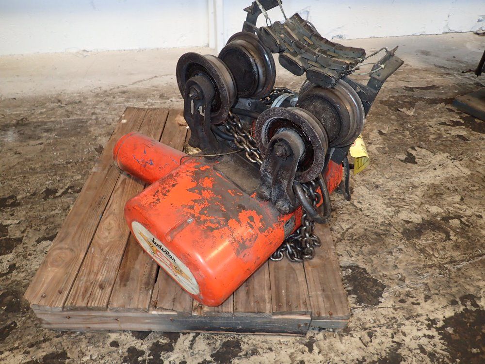 Lodestar Chain Hoist