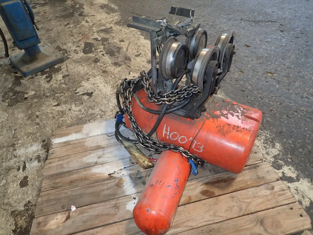 Lodestar Chain Hoist