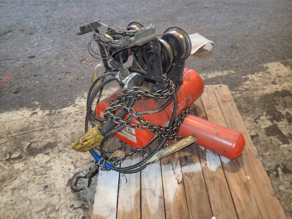 Lodestar Chain Hoist