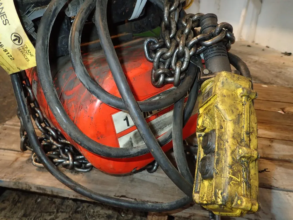 Lodestar Chain Hoist