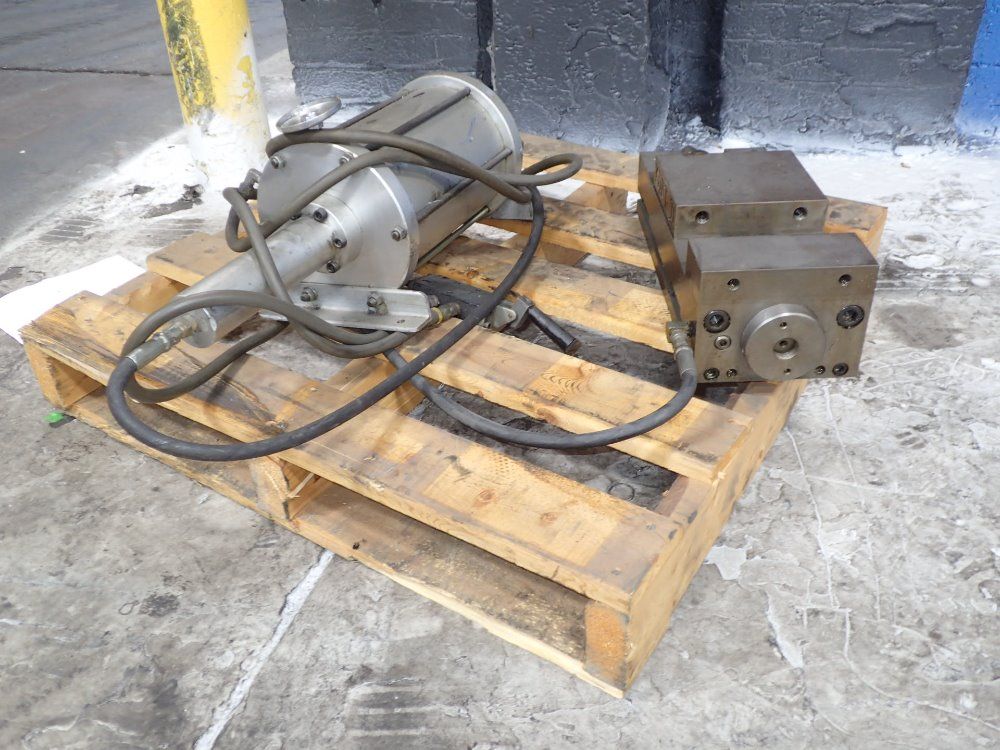 Kurtt Air Powered Vise