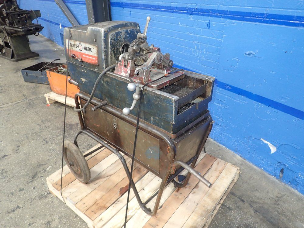 Collins Machinery Pipe Threader