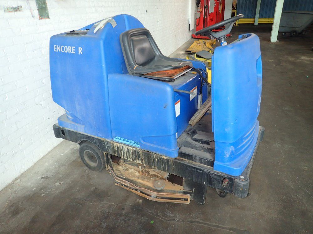 Alto / American - Lincoln Electric Floor Scrubber