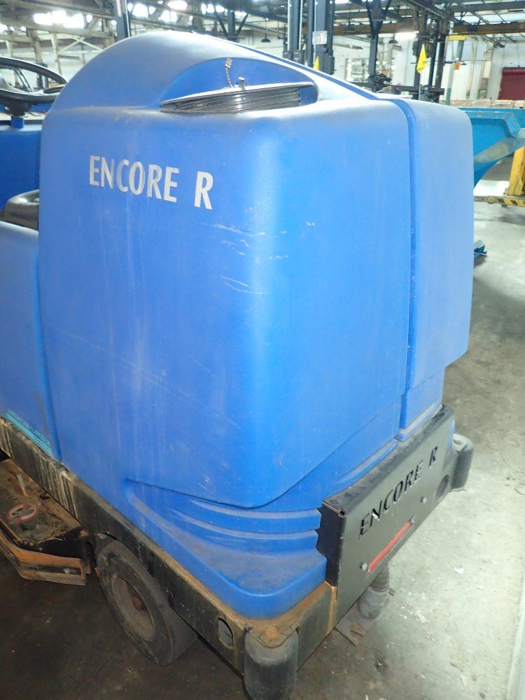 Alto / American - Lincoln Electric Floor Scrubber