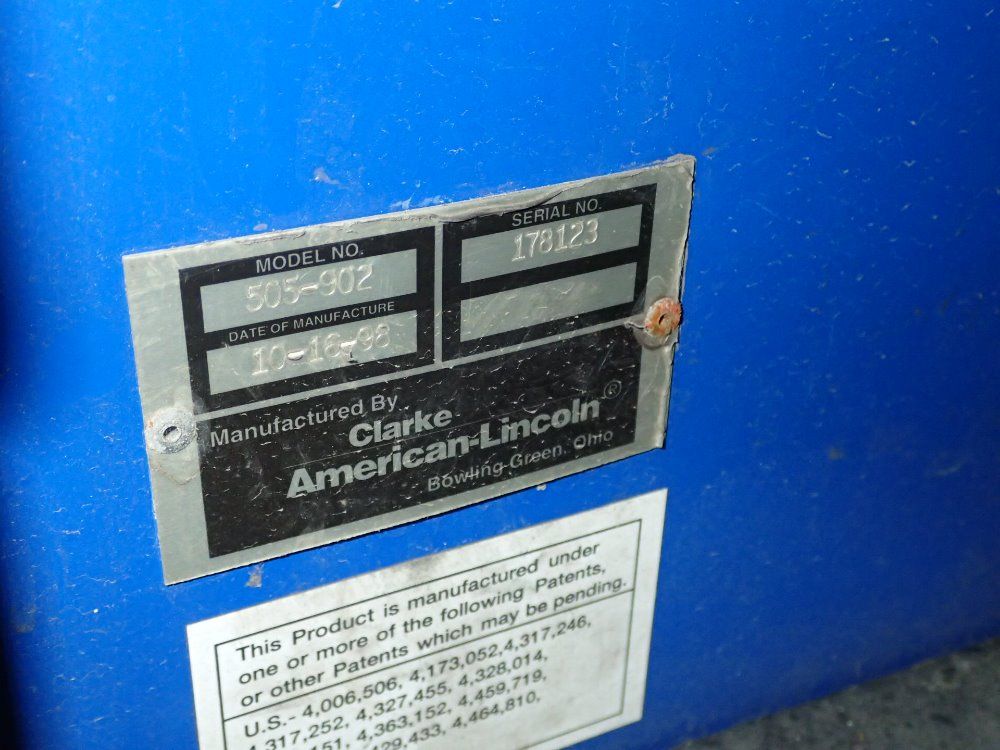 Alto / American - Lincoln Electric Floor Scrubber