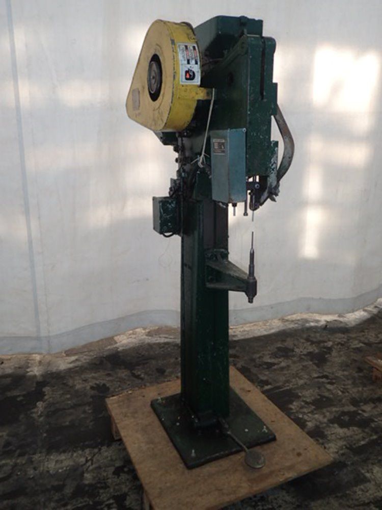 Black Webster Riviter