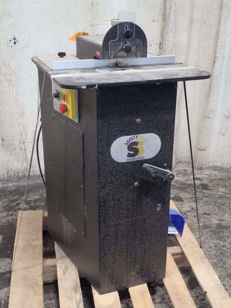 Safety Speed Manufacturing Screw Pocket Machine