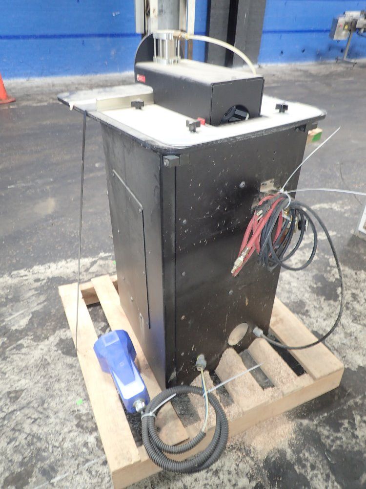 Safety Speed Manufacturing Screw Pocket Machine