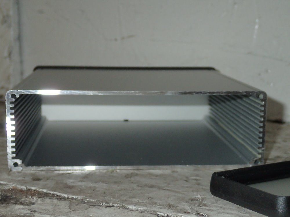 Hammond Manufacturing Enclosures