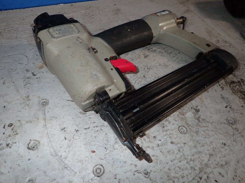 Portable Cable Pneumatic Nail Gun