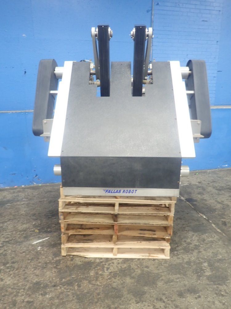 Fallas Vacuum Lift Robot