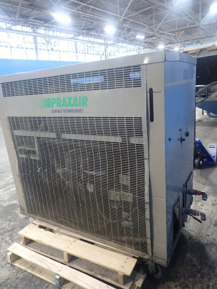 Praxair Chiller