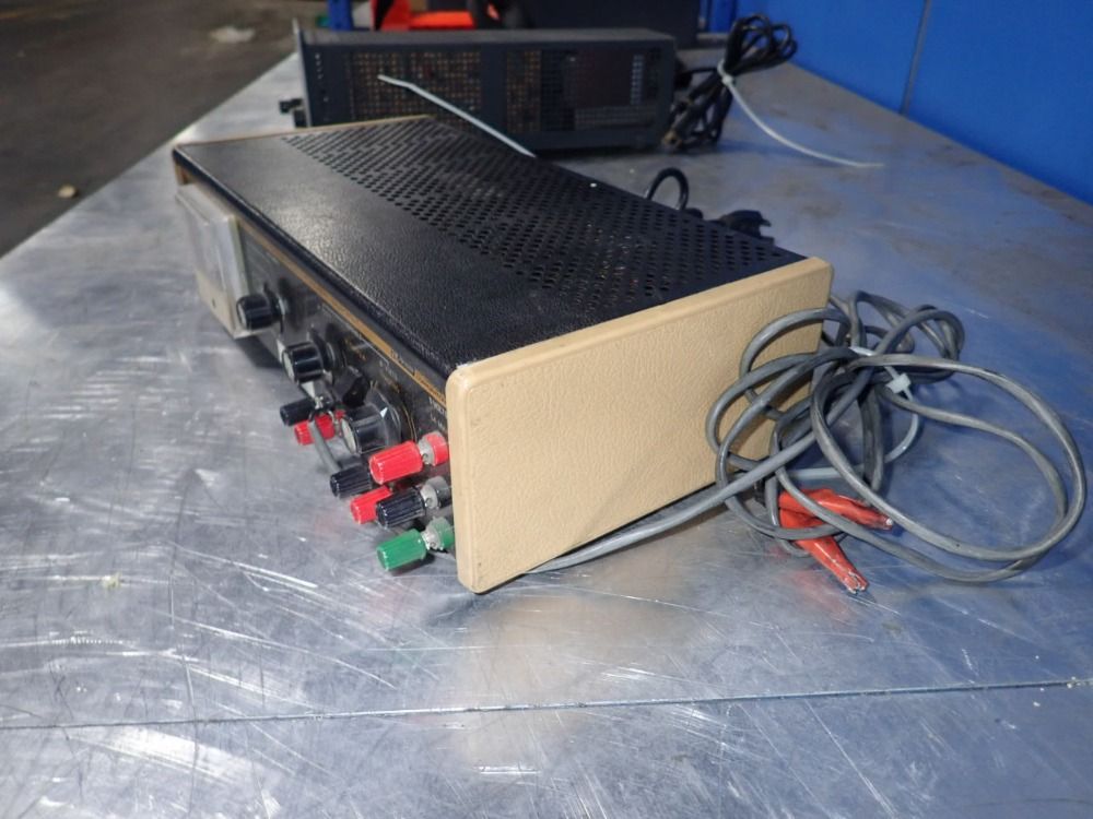 Bk Precision Power Supply