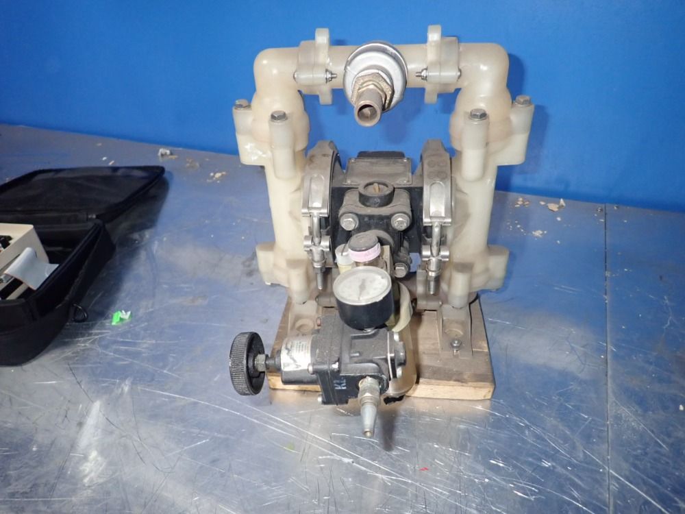 Sandpiper/warren Rupp Diaphragm Pump