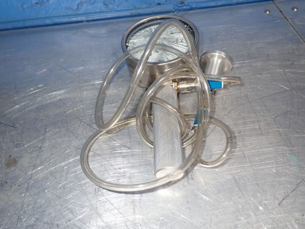 Wika Pneumatic Charging Unit