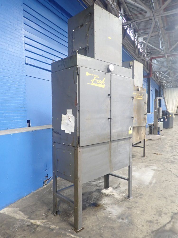 Diversi-tech Mist Collector