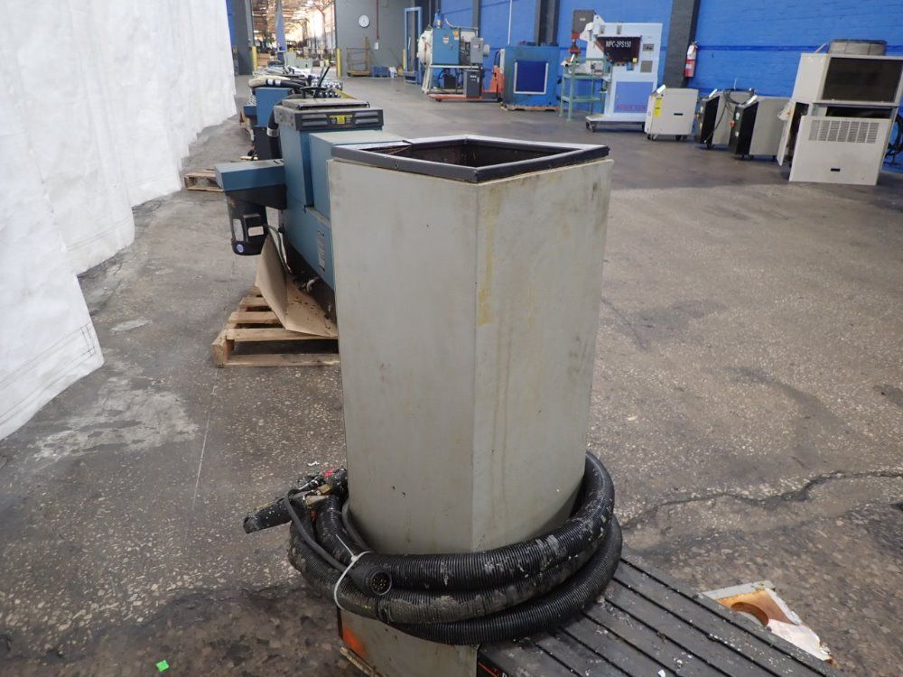 Dynatec Adhesive Dispensing System