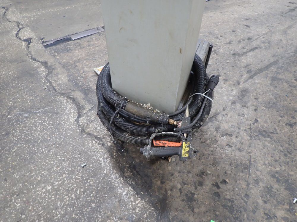 Dynatec Adhesive Dispensing System