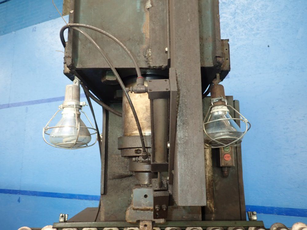 Eitel Hydraulic Straightening Press