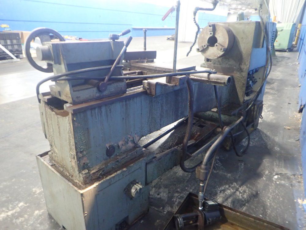 Summit Gap-bed Lathe