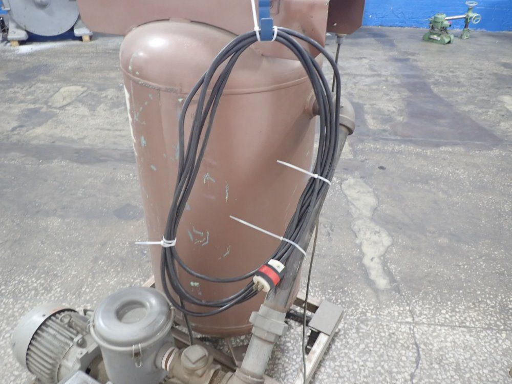 Summit Industrial Equipment Incorporated Vacuum Pump With Tank