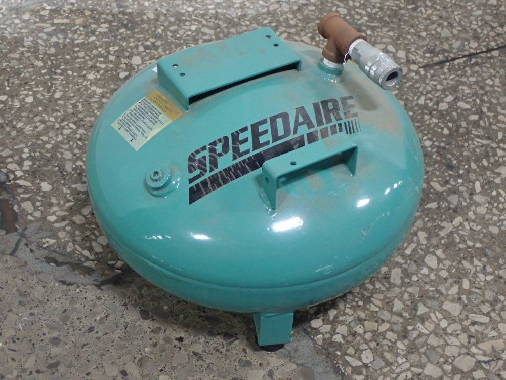 Speed Aire Pancake Tank