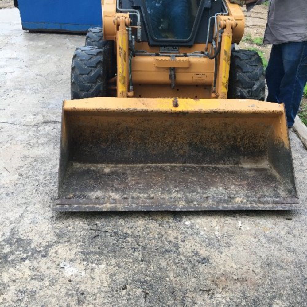 Case Uni-loader Skid Steer - 1838