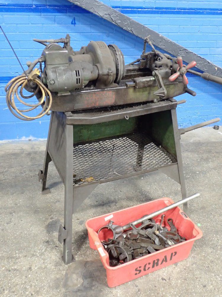 Beaver Pipe Threader