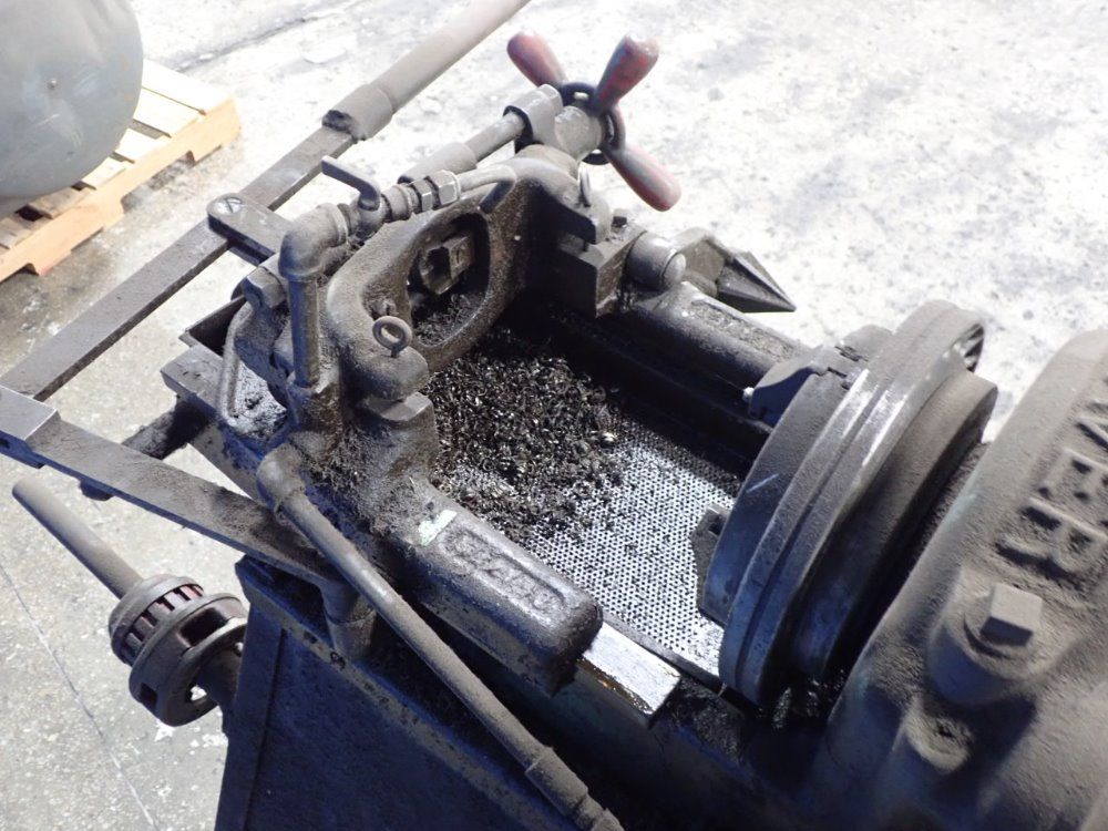 Beaver Pipe Threader