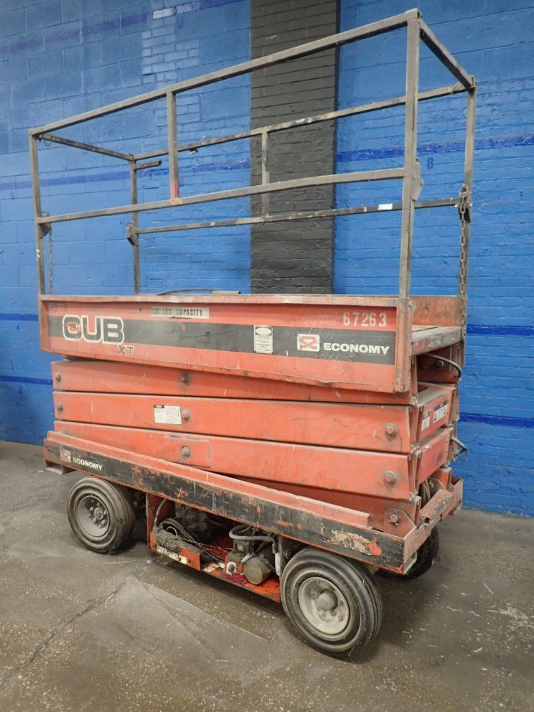 Economy 20' 650# Platform Scissor Lift - Cs-2033-xt