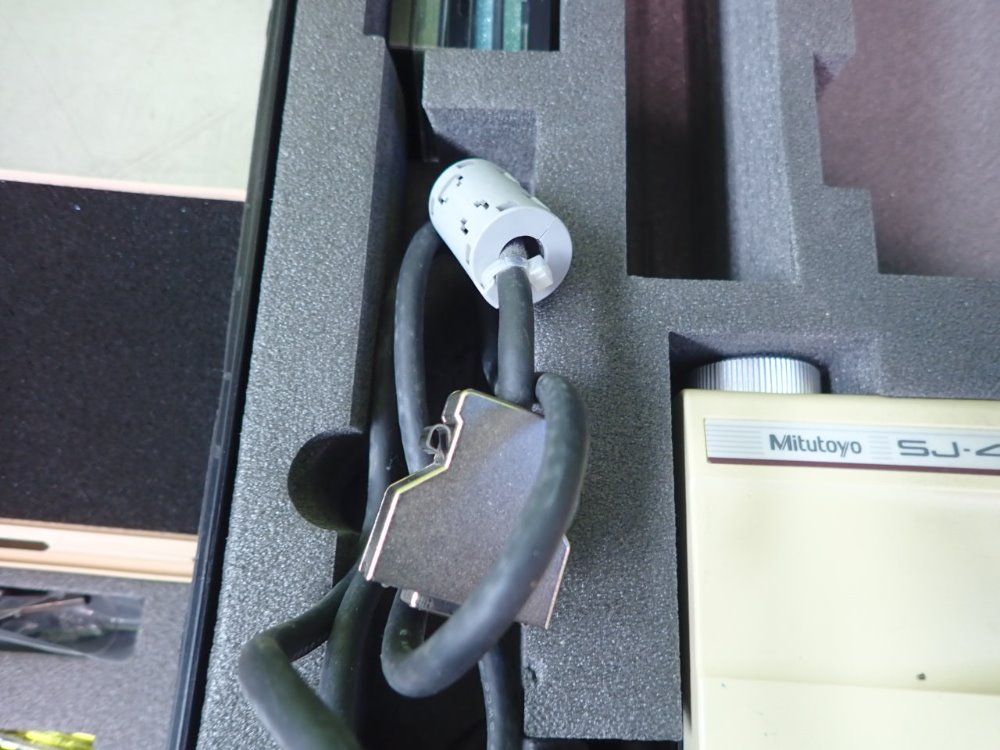 Mitutoyo Sj-400 Surftest Roughness Gage - Sj-400