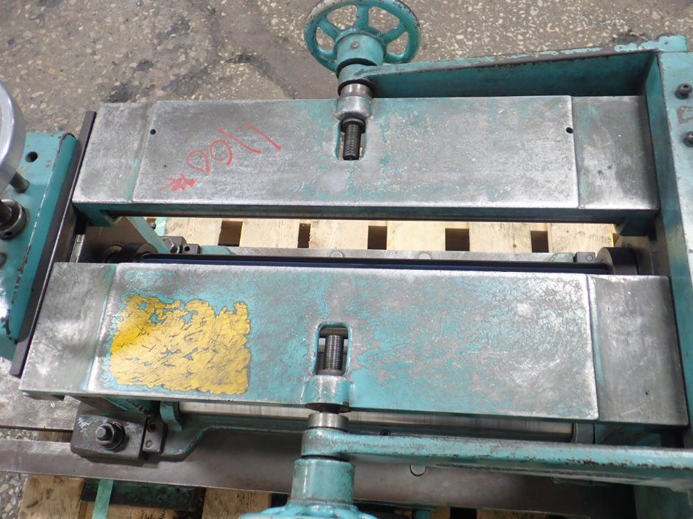 Ruesch ~18.5" X 2.5" 5713 Slitter Table - 5713